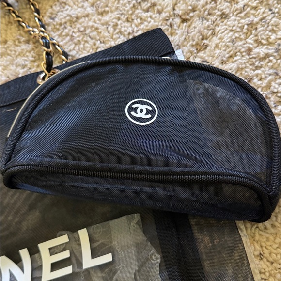 Chanel Mesh Tote with pouch Brand new - Picture 2 of 7